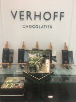 Для галереи шоколада “VERHOFF”