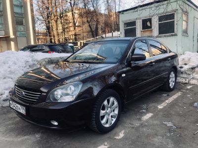 KIA Magentis 2008 год, установлена дополнительная педаль тормоза