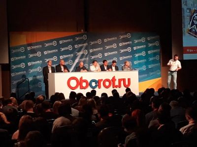 Изготовление трибун, выставочных стоек