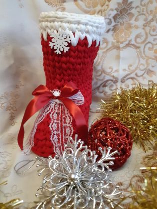 Рождественский сапожок из трикотажной пряжи. Оригинальный подарок и декор для дома.Цена:700р.