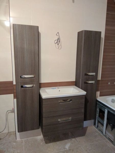 Установка мебели в ванной комнате после укладки плитки