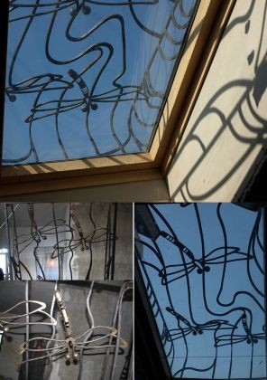 Выполненные по эскизам решетки на окна  "Стрекоза"
