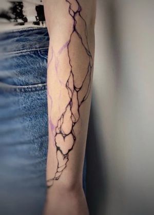 Художественная татуировка по индивидуальному эскизу