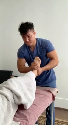 Принимаю пациентов в своем массажном кабинете, Астана