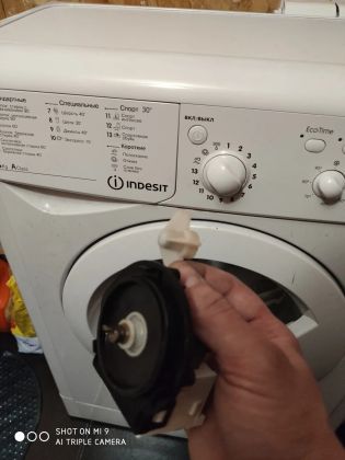 Замена сливной помпы в стиральной машине Индезит