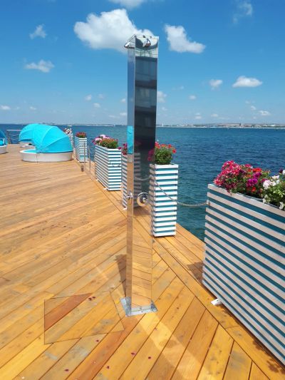 Пляжный душ