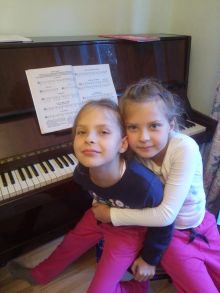 Ученицы Настя и Полина, 7 лет