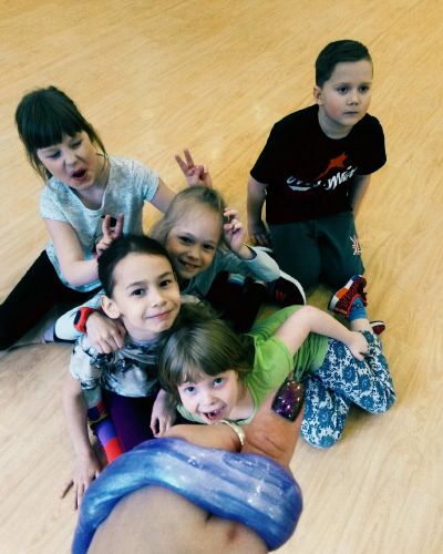 Творческая мастерская "ArtMix", хип-хоп, занятия в младшей группе