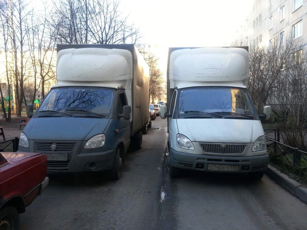 Доставка мебели санкт петербург. Gaz 3306 будка. Грузовые газели перевозка в Уфе 2900900 фото водителей персонала.